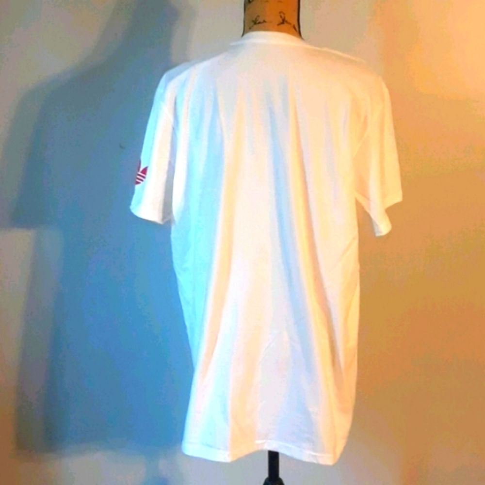 Adidas T-Shirt - Picture 2 of 5